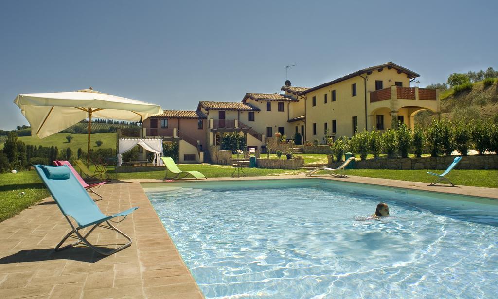 Borgo Le Capannelle Aparthotel Castel Ritaldi Εξωτερικό φωτογραφία